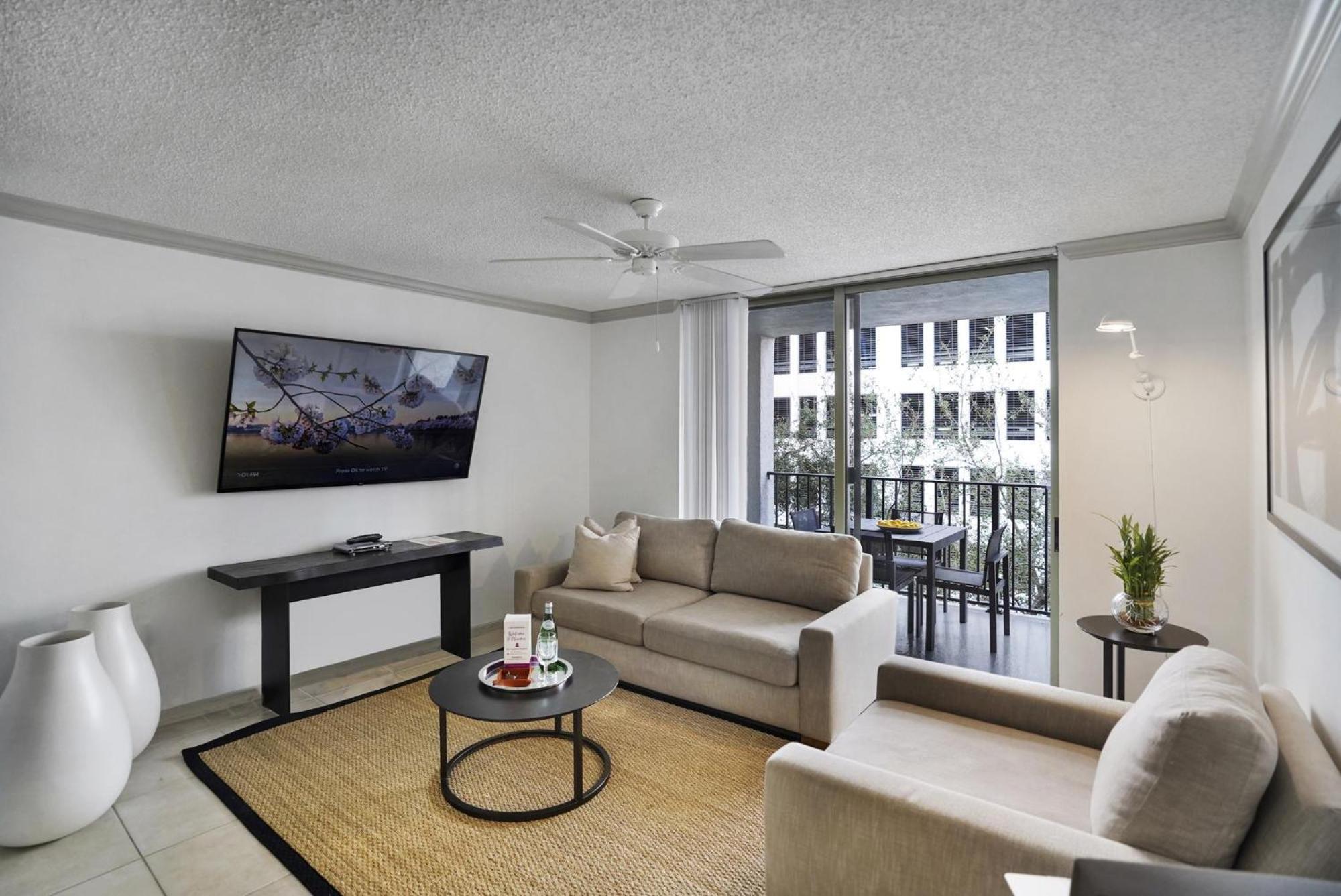 Dharma Home Suites Coral Gables At Gables Grand Plaza Miami Rom bilde