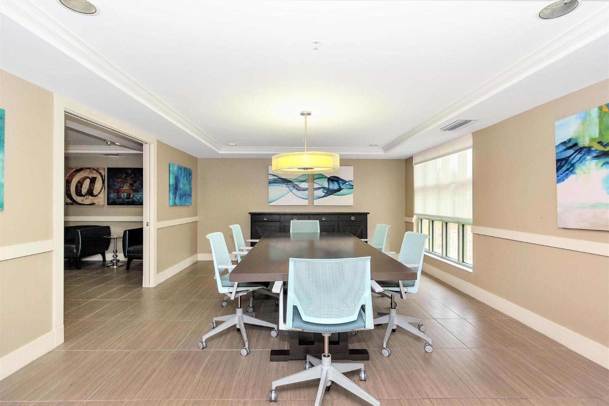 Dharma Home Suites Coral Gables At Gables Grand Plaza Miami Rom bilde
