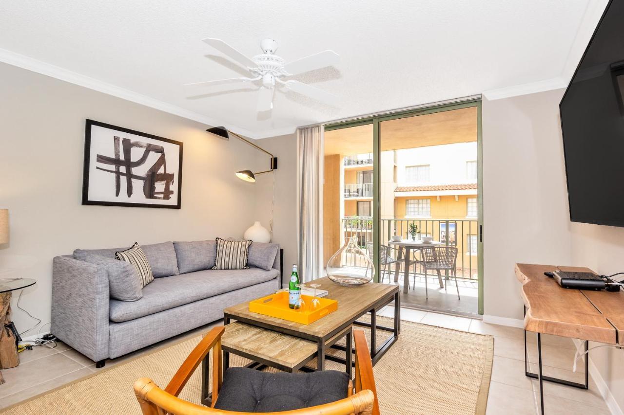 Dharma Home Suites Coral Gables At Gables Grand Plaza Miami Eksteriør bilde